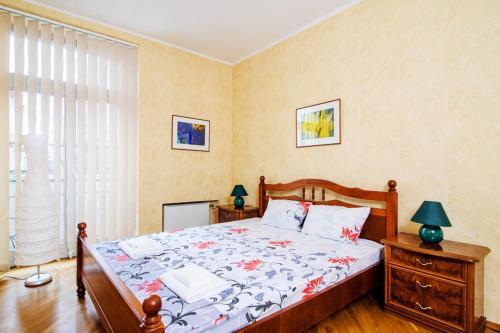 Vip-kvartira Nezavisimosti 19