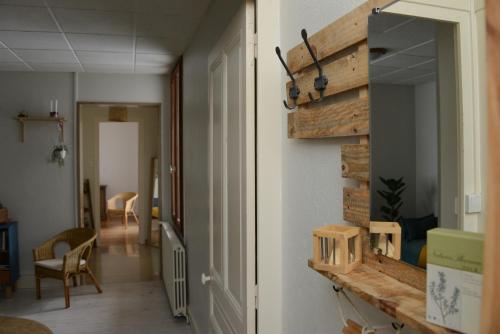 Ieeja, Le pied-à-terre du botaniste (Le pied-a-terre du botaniste) in Hauteville Lompnes