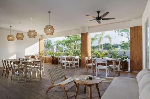 Nhà hàng, Swiss-Belcourt Lombok in Lombok