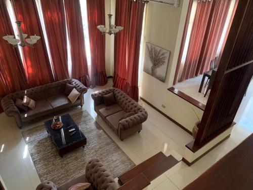 Executive 3 bedroom Apartment Space Available in Labone