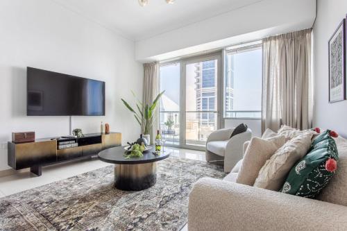 Frank Porter - Ocean Heights, Dubai
