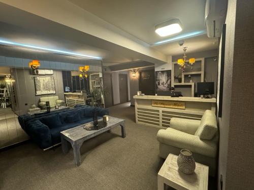The Phoenix Boutique Hotel — Photo 3
