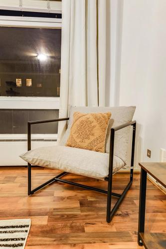 Spacious 1 Bed next to Baker St, Londyn (zdjęcie 9)