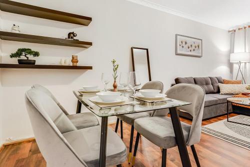 Spacious 1 Bed next to Baker St, Londyn