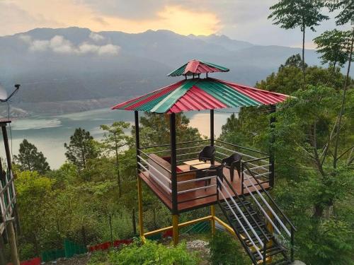 Tehri Lake View Camp and Cottage