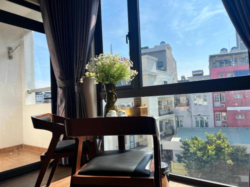 AU79 hotel & apartment in Haiphong