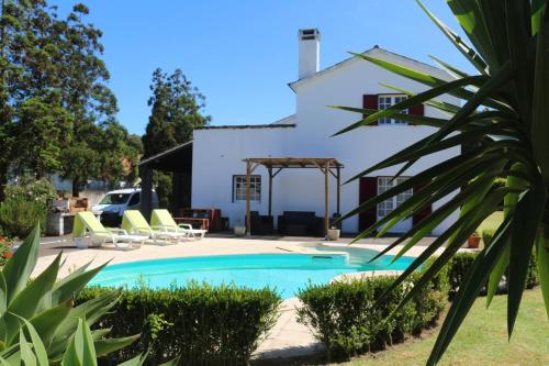 Iekārtas, Batalha House in Fenais da Luz