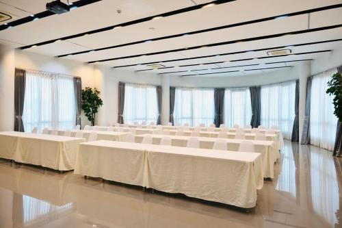 The Galla Hotel thumbnail 4