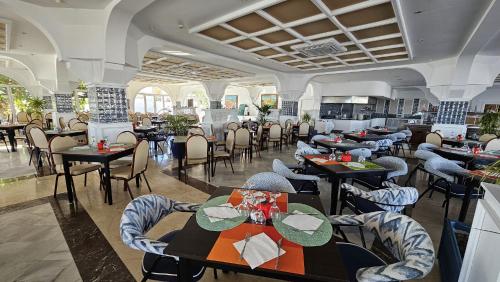restavracija, Hotel El Puntazo I in La Parata