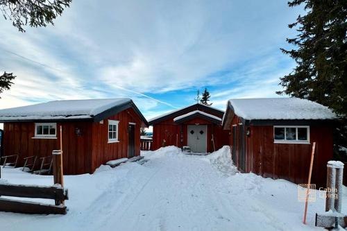 Cozy and comfortable cabin in the center of Sjusjøen with a large terrace