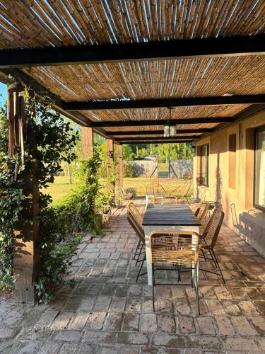 Casa entre viñas - image 5
