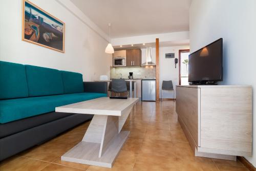 Apartamentos Montemayor - image 4