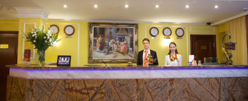 Clementine Hotel - image 3