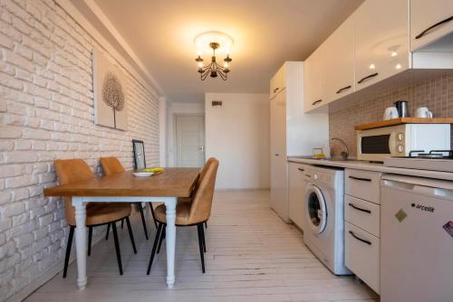 5 Apartment Galata - image 12