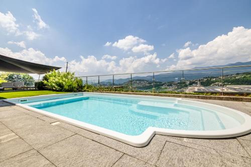  Villa Girandola with private, heated pool in Lugano