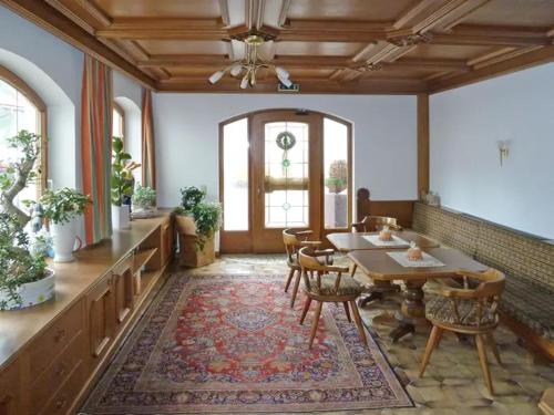 ห้องส่วนกลางสำหรับนั่งเล่น/ดูทีวี, Haus Paznaun in คัพพ์ล