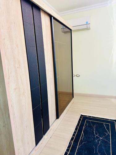 Modern Comfy Flat Modern Comfy Flat