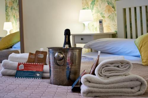 Good Vibes Rome comfort and quality - image 11