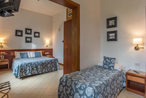 Hotel Bonifacio - image 8