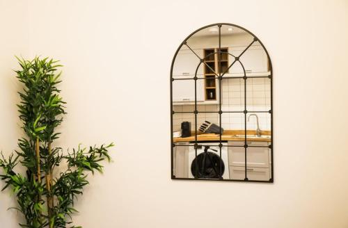 Kirkgate Suites - Stylish City Centre Apartment, Leeds (photo 6)