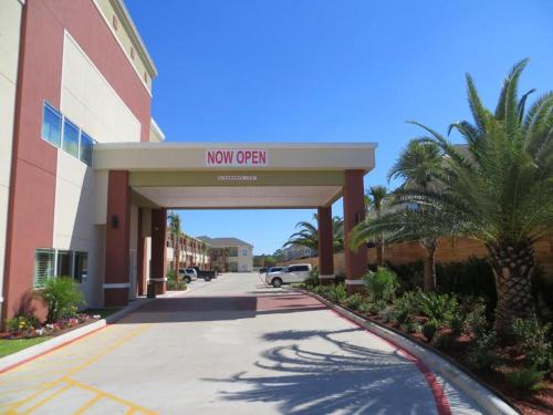 Grand Villa Inn Suites Westchase - 숙소 외관
