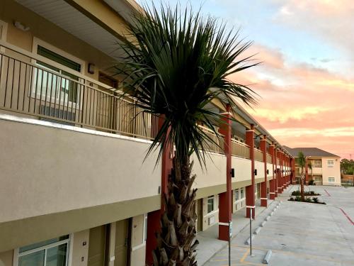Grand Villa Inn Suites Westchase - 숙소 외관