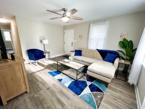 Relaxing family home near Duke Raleigh Hospital in Raleigh, USA