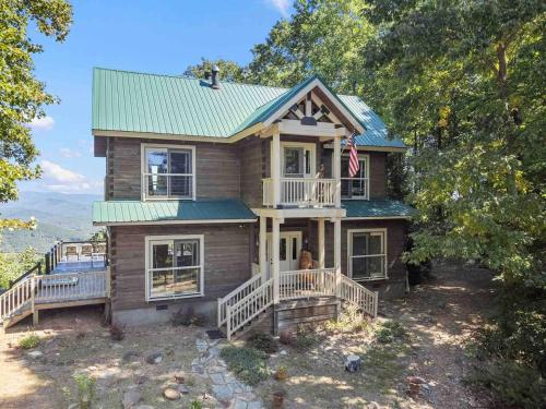 Levons Landing - The Ultimate Mountain View in Bostic, USA