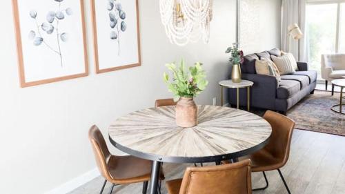 Updated Condo in A Old Town Scottsdale Location - image 10