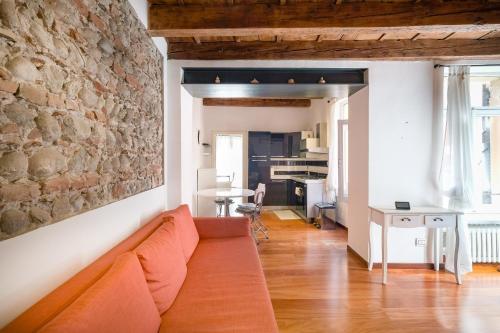 Casa Perotti Filippini, Verona (fotografie 3)
