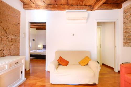 Casa Perotti Filippini, Verona (fotografie 6)