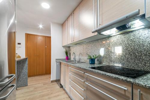 Apartment with Balcony image 4
