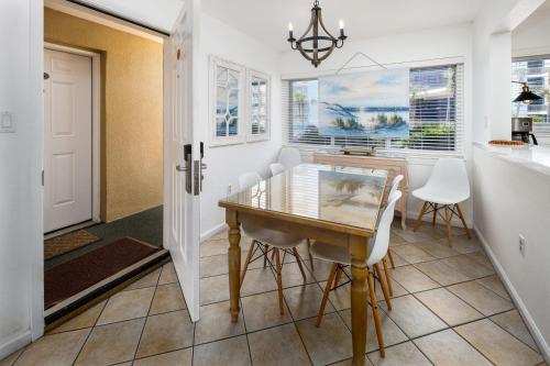 Seaspray Condos 100B – Ft. Walton, FL