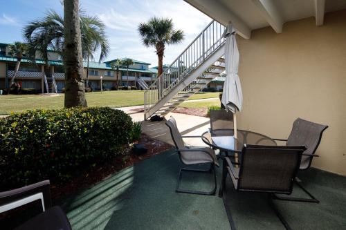Seaspray Condos 204A - image 10
