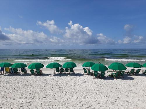 Seaspray Condos 117 - image 12