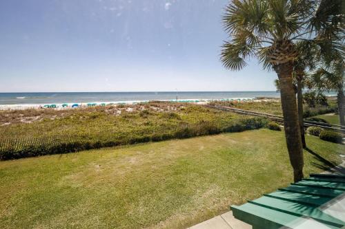 Seaspray Condos 116A - main image