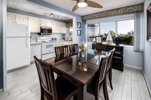 Seaspray Condos 110A - image 14