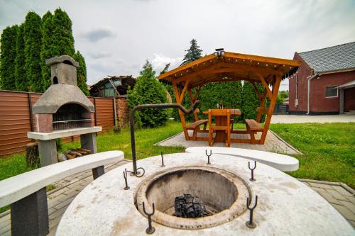 Létesítmények, RO-LAND Vendégház (RO-LAND Vendeghaz) in Miskolc Városközpont