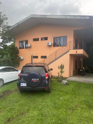 Tampilan eksterior, Sky Hostel in La Fortuna
