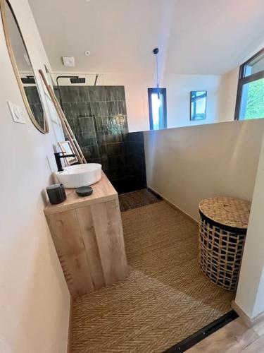 Maison de charme pleine nature pour couple in Liessies