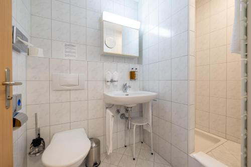 Hotel Sonne St. Moritz 3* Superior - image 11