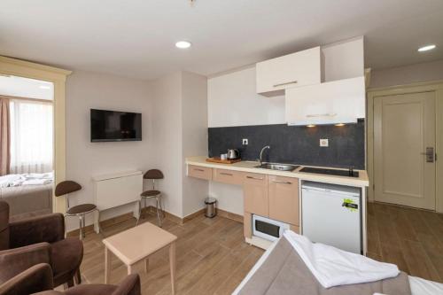 Taksim Peri Suite Hotel