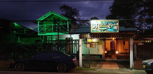 HOSTAL MACONDO, Manizales