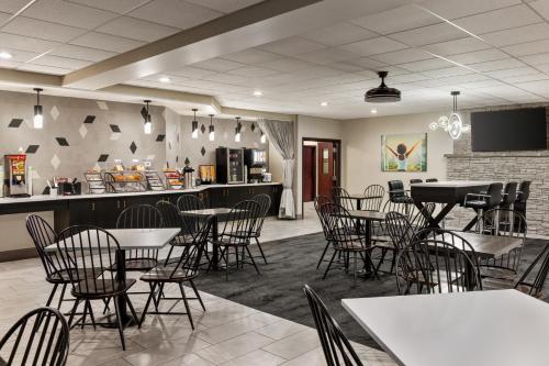 餐飲選擇, La Quinta Inn & Suites by Wyndham Lake George in 喬治湖 (NY)