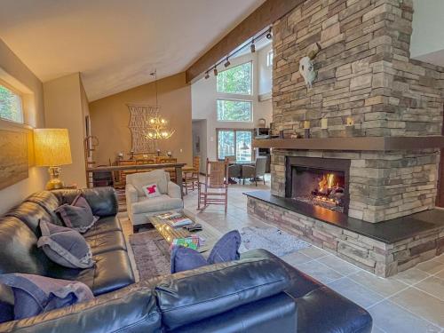 Sun Valley Luxe Family Home with Dog-Friendly Yard and Hot Tub