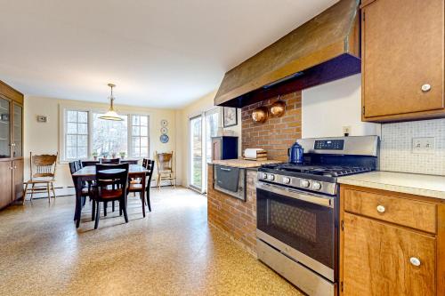 Sugarwood Farmhouse in Wilmington, USA