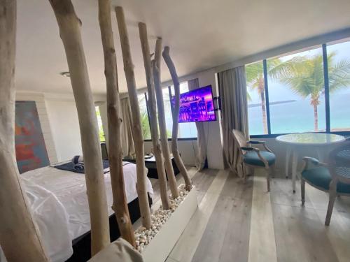 Boutique Beachfront Hotel on Isla Contadora in Contadora