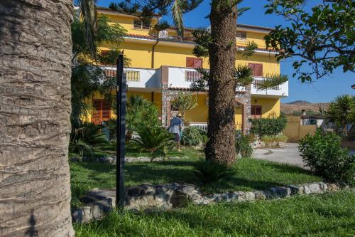  Casa Cosmano in Brancaleone Marina