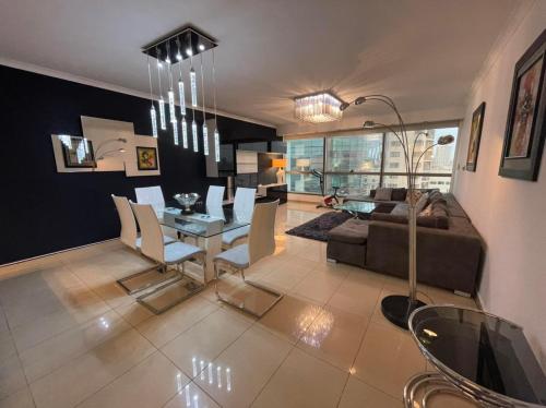 Appart Luxe 5* de 180m² + Vue imprenable sur Oran