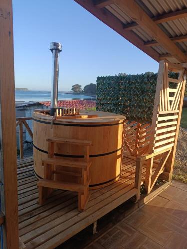 Cabañas y Tinajas Rio Quenuir (Cabanas y Tinajas Rio Quenuir) in Caulin